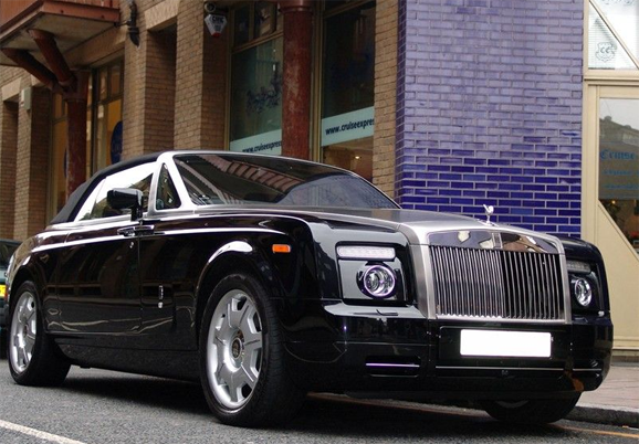 HIRE ROLLS ROYCE GHOST