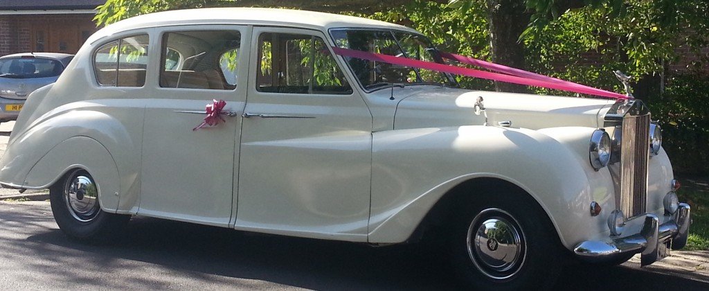 ROLLS ROYCE 7 SEATER WEDDING CAR HIRE