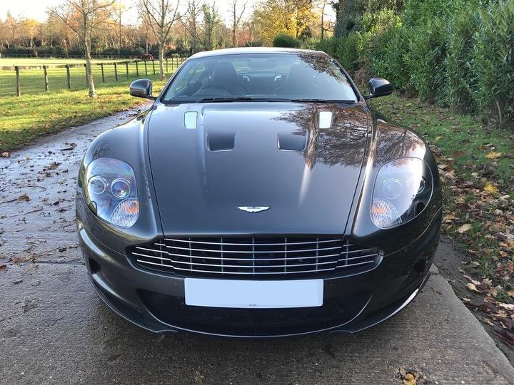 HIRE ASTON MARTIN DBS